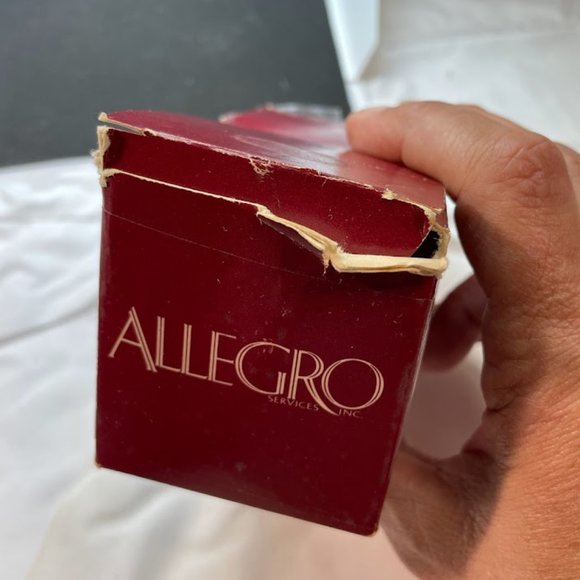 1982 Allegro Clear Plastic Floral Motif Napkin Holders Set of 8 Square Napkin - Picture 10 of 10